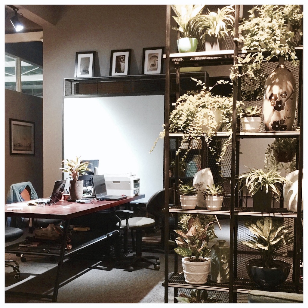 UNIZ Thiết kế kiến trúc nội thất Buôn Ma Thuột. Nội thất cafe, nhà hàng, văn phòng, showroom, khách sạn.