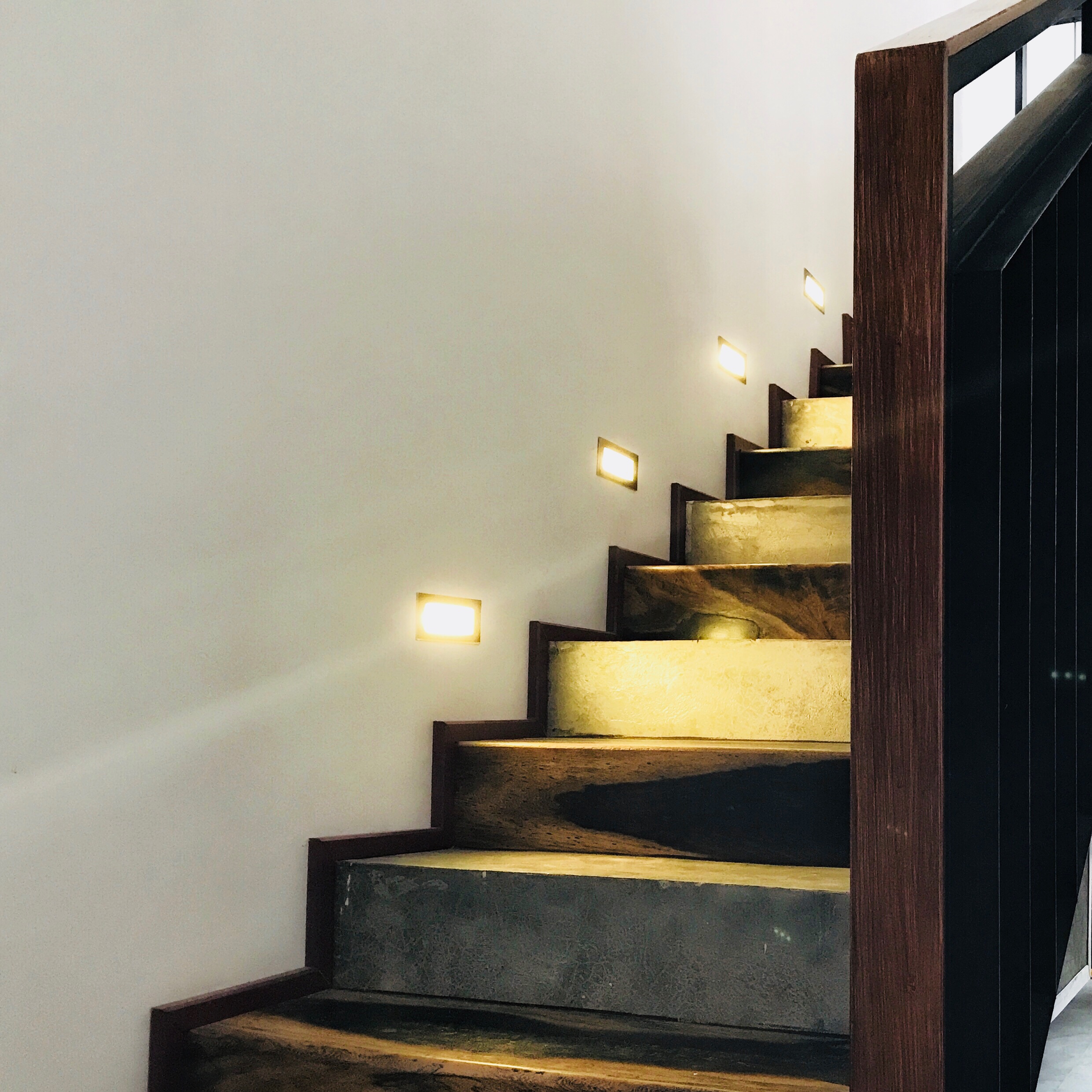 UNIZ Thiết kế kiến trúc nội thất Buôn Ma Thuột. Nội thất căn hộ, nhà phố, biệt thự.